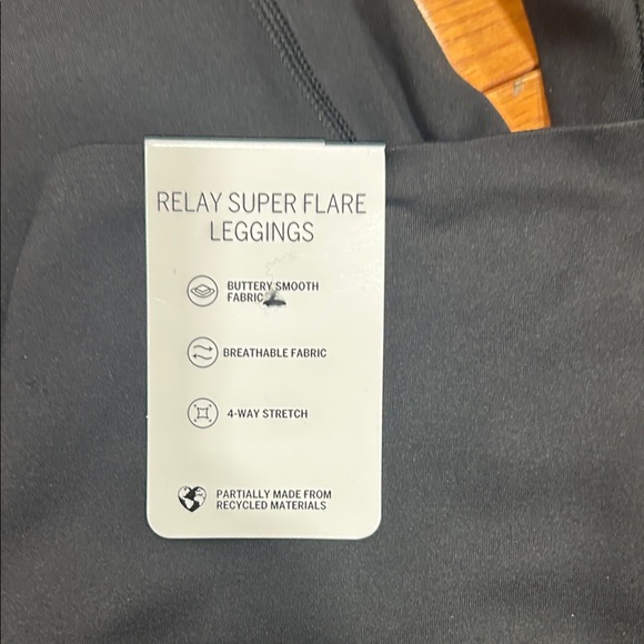 NWT- PINK Victoria's Secret Black Flare Leggings - Picture 6 of 11